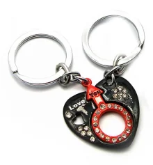 Брелоки для влюбленных (Q) «Сердца» (469) черно-красный купить в интернет магазине подарков ПраздникШоп